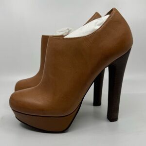 Steve Madden Belbotm Platform Booties in Cognac Leather